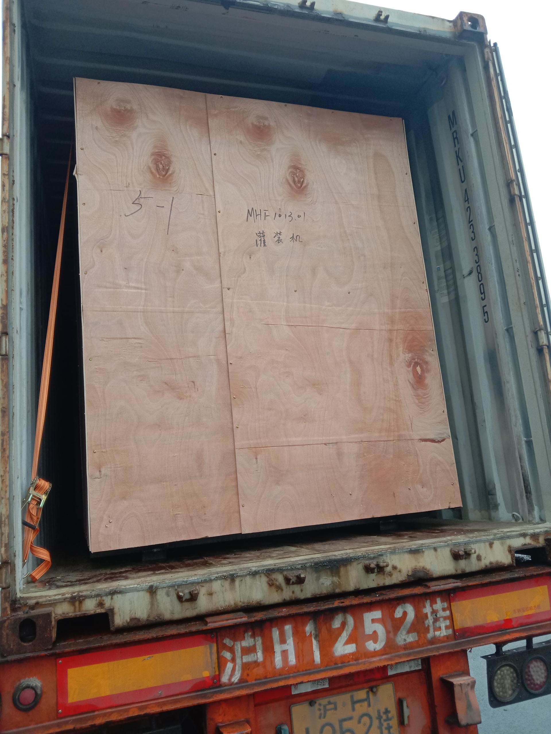 XJY-630D Fully Automatic Stinless Steel PLC Controlled Adhesive Labeling Machine For Bottle