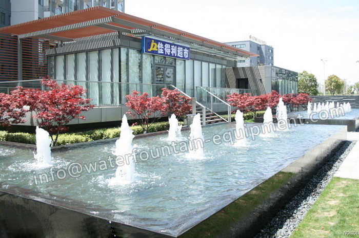 Cup Shape Gushing Water Fountain Nozzles Aeration With Milk White Bubbles