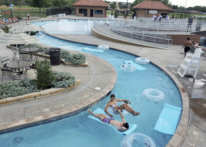 Galvanized Steel Lazy River Water Park Red / Yellow / Green Customized