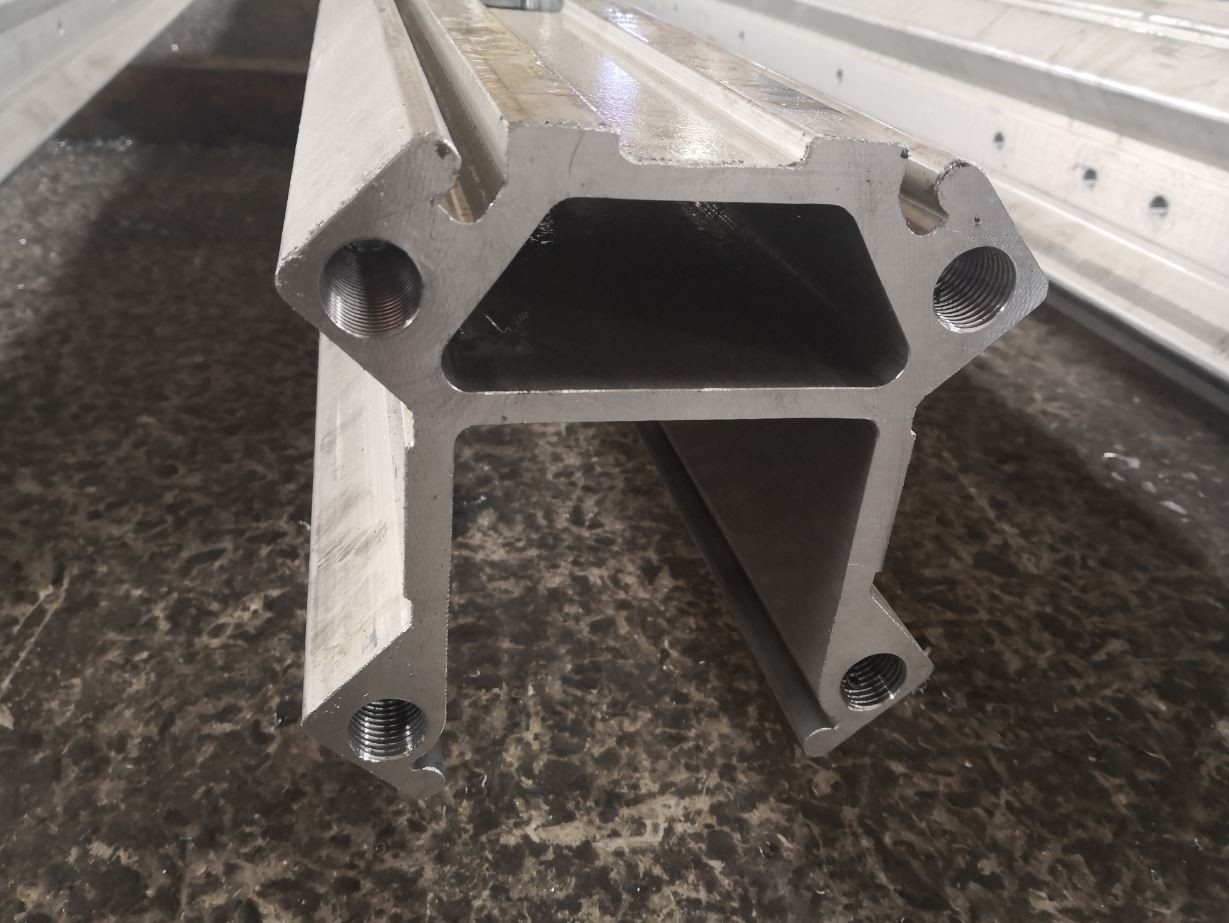6.5M Feed Beam Aluminium Extruded Profiles for Tunnel Drilling