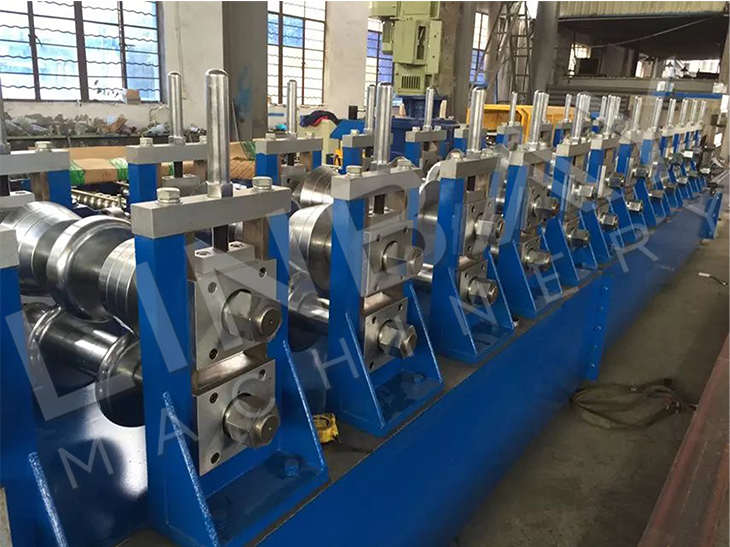 Chain Drive Hydraulic Punch Hot Dipped Galvanized Steel Scaffold Board Roll Forming Line