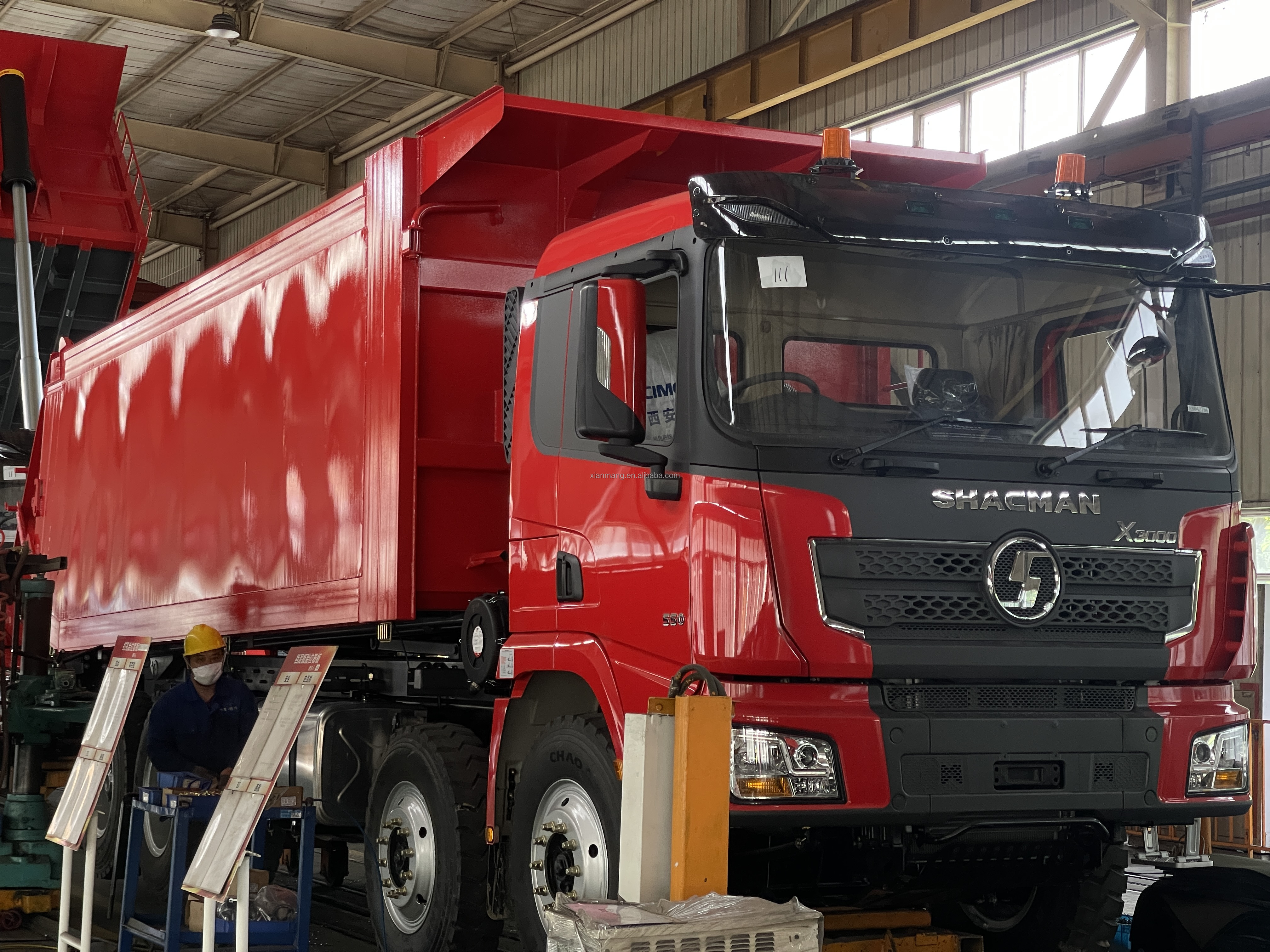 Second Hand 6x4 8x4 Howo 12 Wheeler Dump Truck 375 Tipper Truck For Highway Transportation