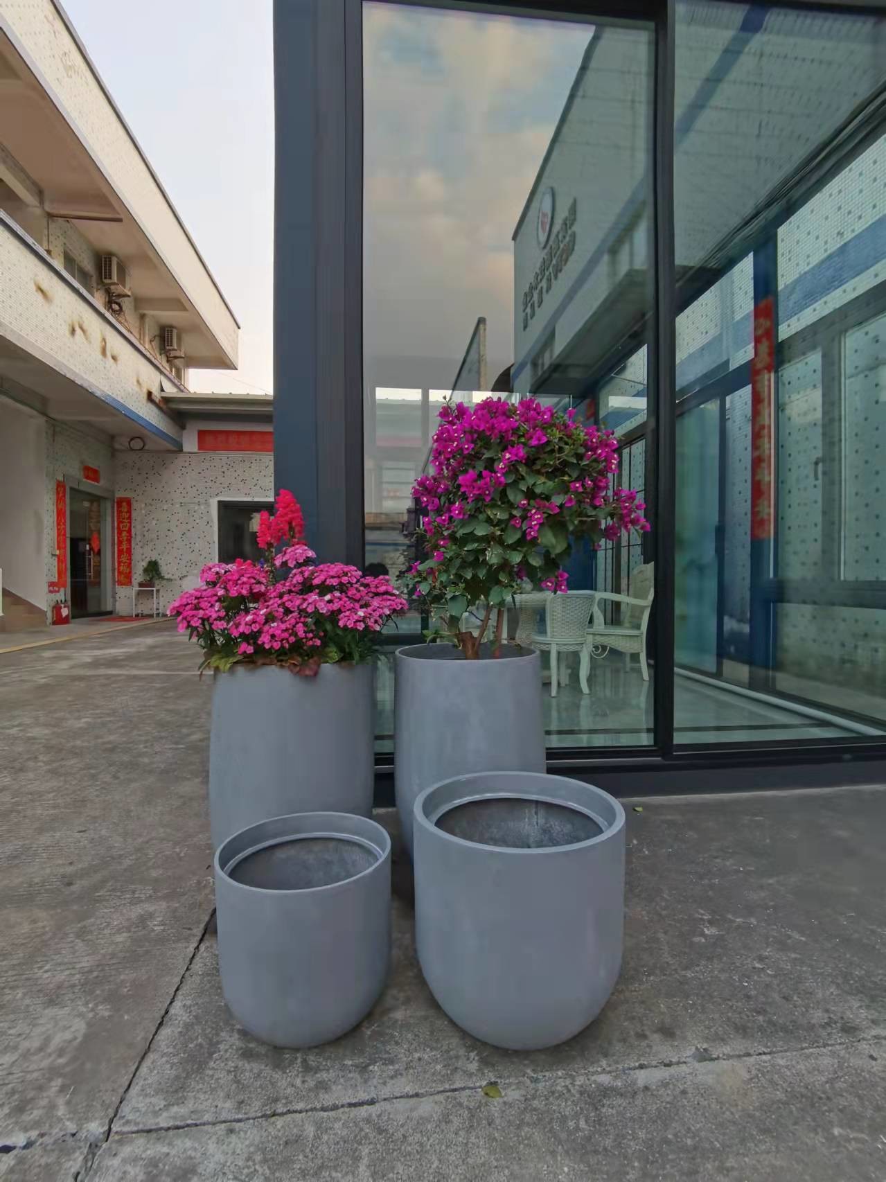 Strong Fiberglass Flower Pots Light Weight GRP Planter Box For Outdoor Indoor Decor