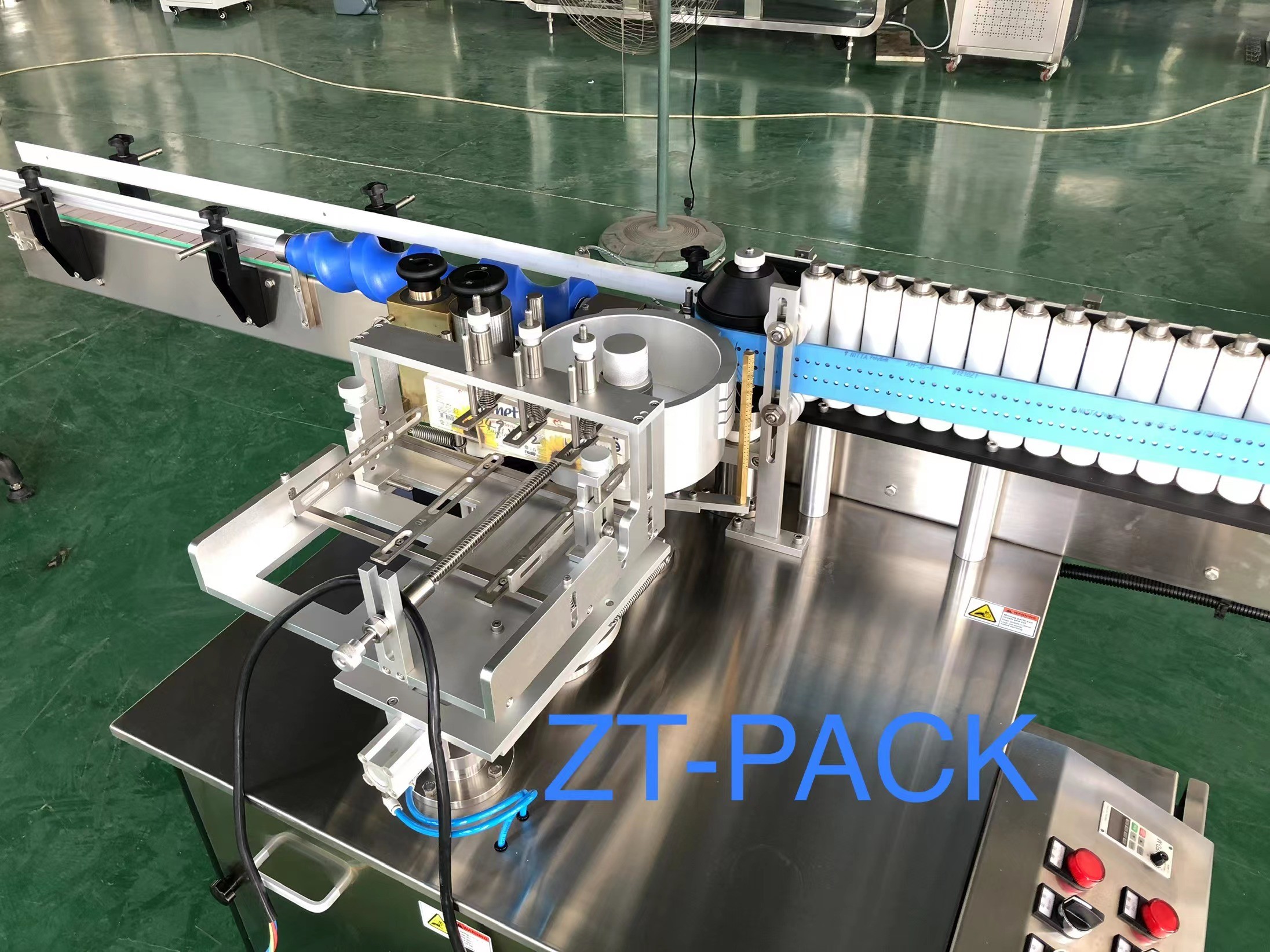 SS304 Automatic Sticker Paste Cold Glue For Plastic Glass Bottle Soy Sauce Vinegar Oil Bottle Labeling Machine