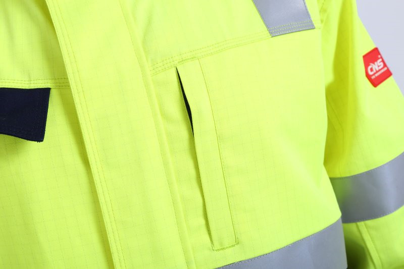 Hivis Flame Retardant Overall , IEC61482 Electrical Arc Resistant Coverall For Mining Industry