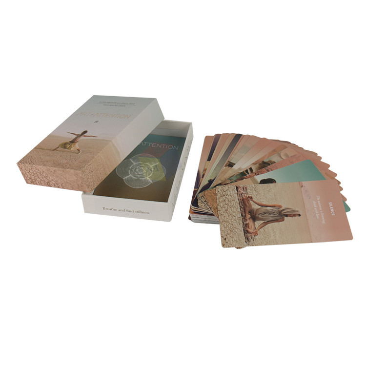 Custom Logo Print 2 Piece Lid And Base Paper Cardboard Playing Card Box Gift Packaging