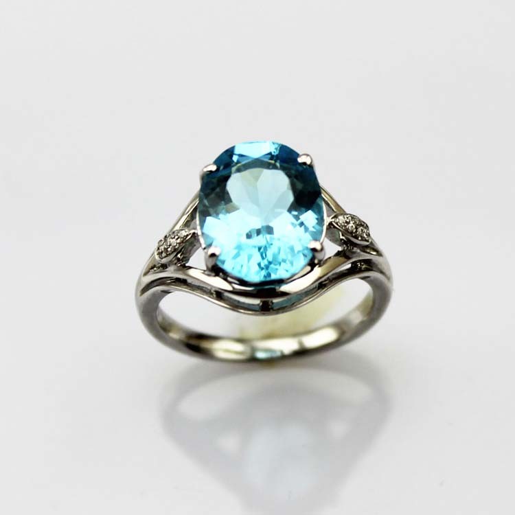 Women Jewelry 9mmx11mm Oval Blue Topaz Cubic Zirocnia Silver Ring(R273)