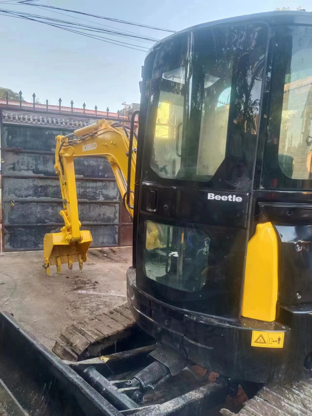 Yellow Paint Used Mini Excavator Used Sk35 Kobelco Sk35sr 3.5 Ton