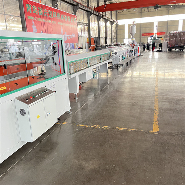 Single Screw HDPE PPR PP PE Plastic Pipe Extrusion Line For 20-110mm