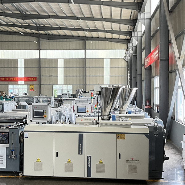 Reinforced PVC Pipe Production Line PVC Pipe Extrusion Machine SGS