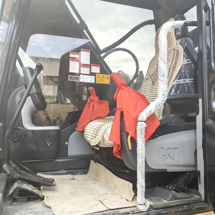 Original Hydraulic Pump 2020 Made in Japan Crawler Caterpillar Used CAT 330D Excavator