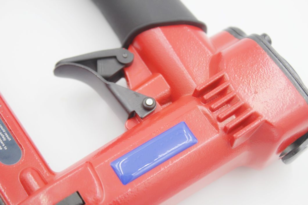 Top-Rated Durable 22 Gauge Fine Crown Air Pneumatic Staple Gun (RED) Air Stapler 7116