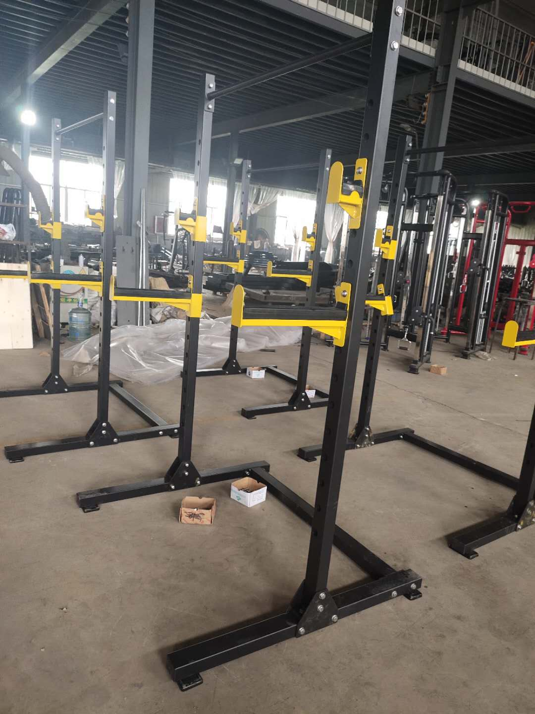 Home Gym Trainer Training Equipment with Weight Bench Barbell Bar Half Squat Rack