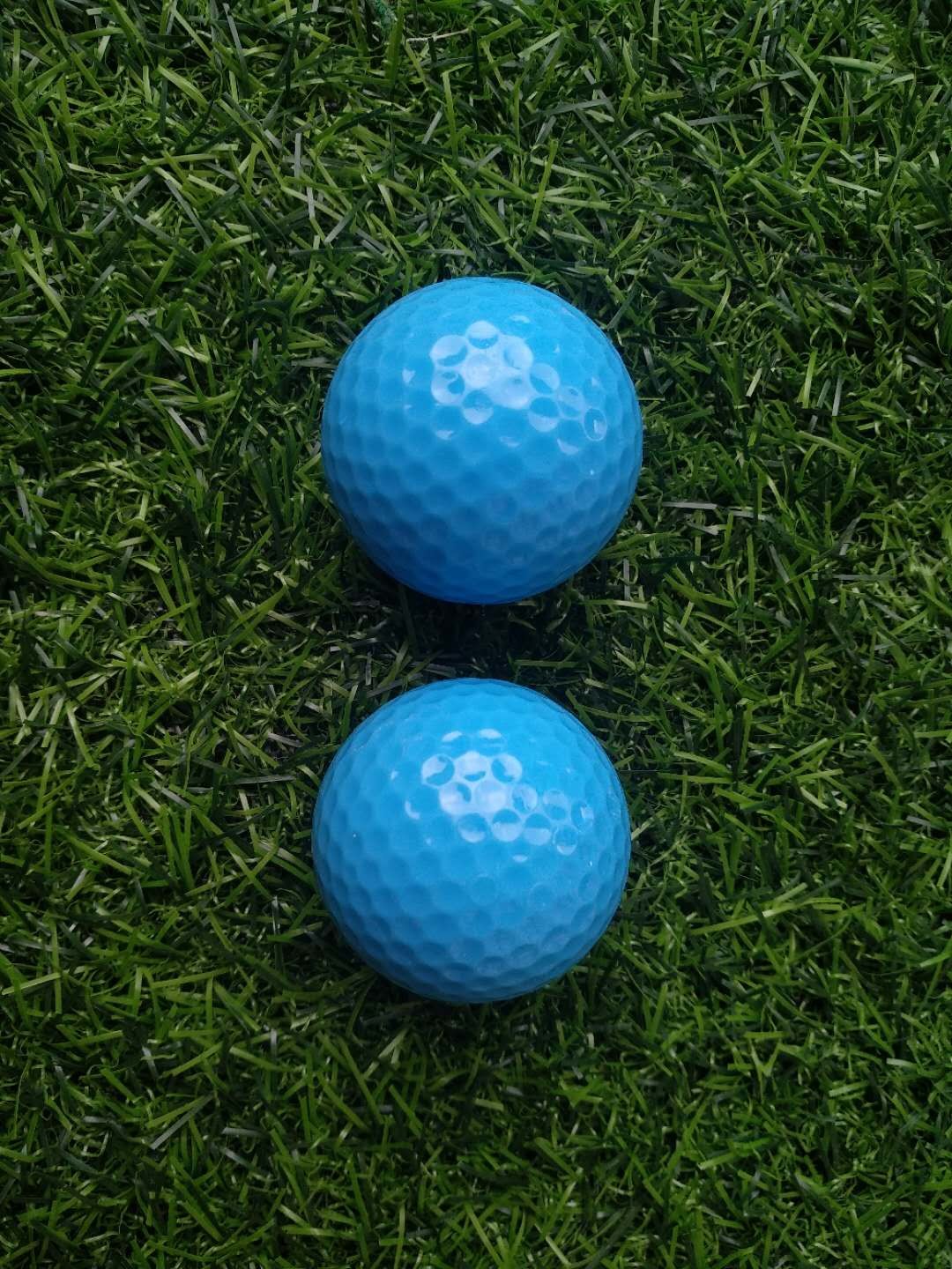 fluorescent golf ball , golf balls , fluorescent golf balls in black light (glow in uv )