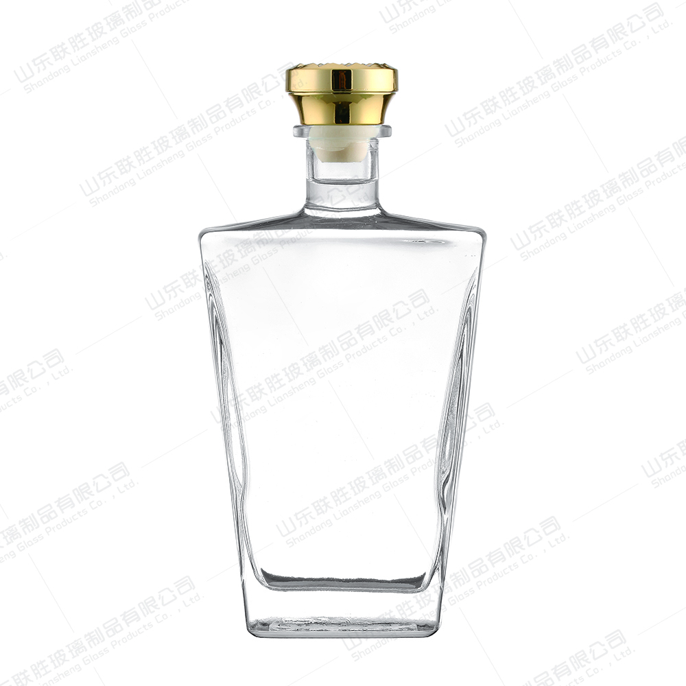 Hot Stamping Surface Handling Customized 500ml 750ml 700ml Glass Bottles for Beverage