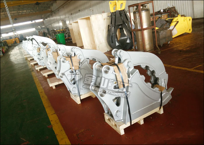 Big Open Width Excavator Grab Bucket , Hyundai R210 20 Ton Excavator Bucket Grapple