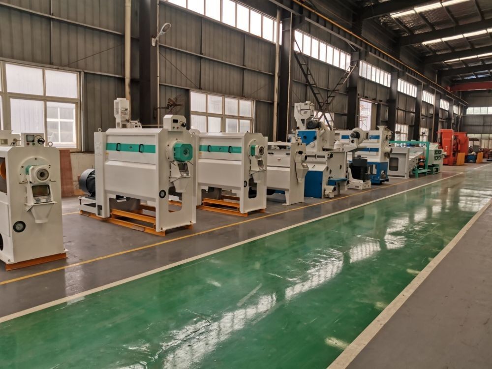 2.5x1.8x2.1m Rice Packaging Machine