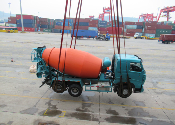 Large Capacity Concrete Mixer Truck For Construction Site SINOTRUK HOWO A7