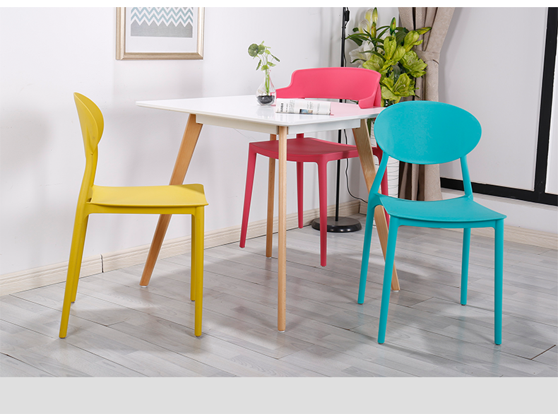 Modern PP Plastic Conference Chairs Stackable For Office Meeting Room