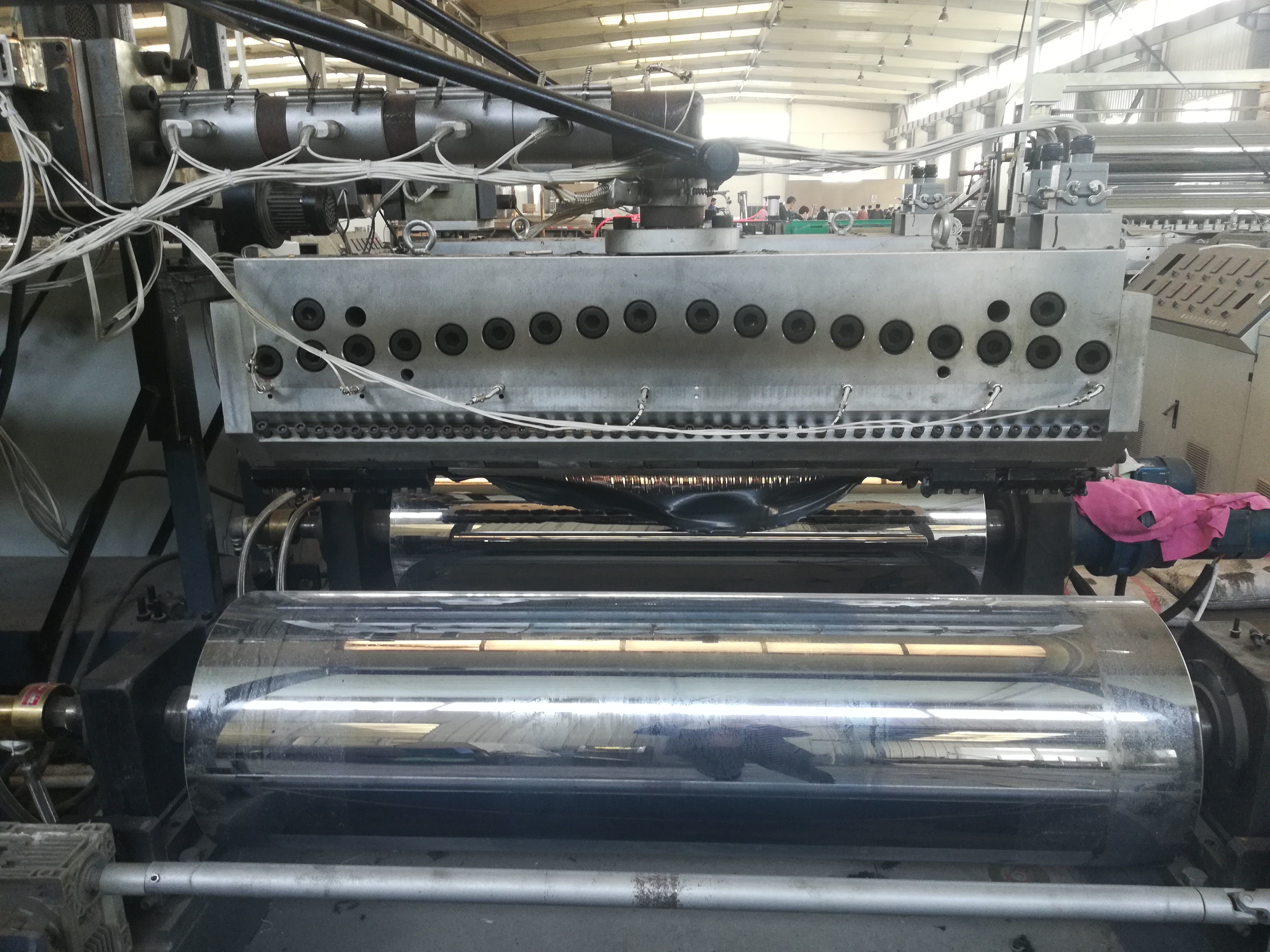 PE Plastic Sheet Production Line Polyethylene Sheet Extruder System