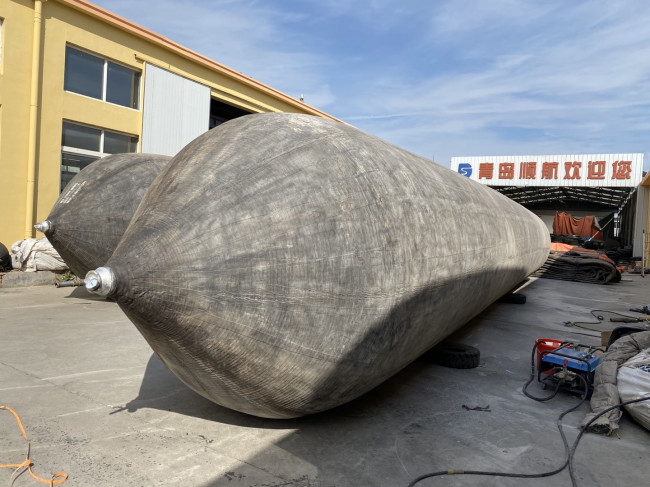 Black Heavy lifting airbag Pallet Package ISO 14409 Standard Inflatable Airbag With Repair Kits