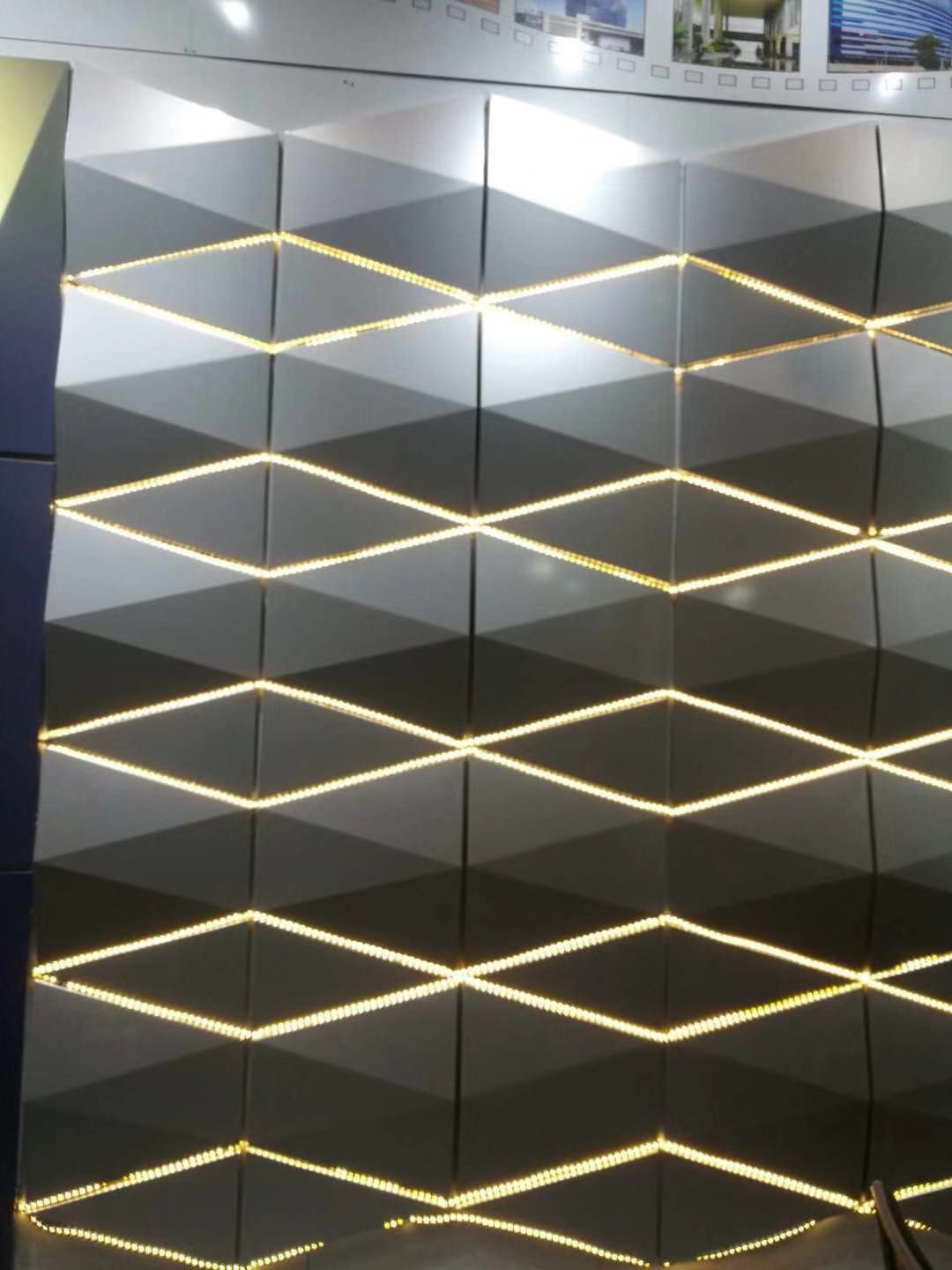 3D Shape ACP Composite Metal Wall Panels For Outside Decoration Size 500 * 250mm