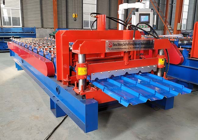 Power 4+4 Kw Glazed Tile Roll Forming Machine Bamboo Shape Productivity 1-4 M/Min