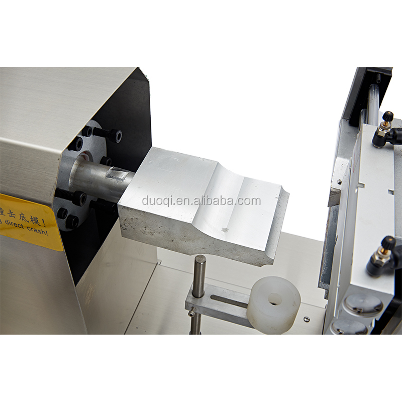 Cosmetic Heat Shrink Packaging Machine SM-4525 Plastic Shrink Wrap Machine