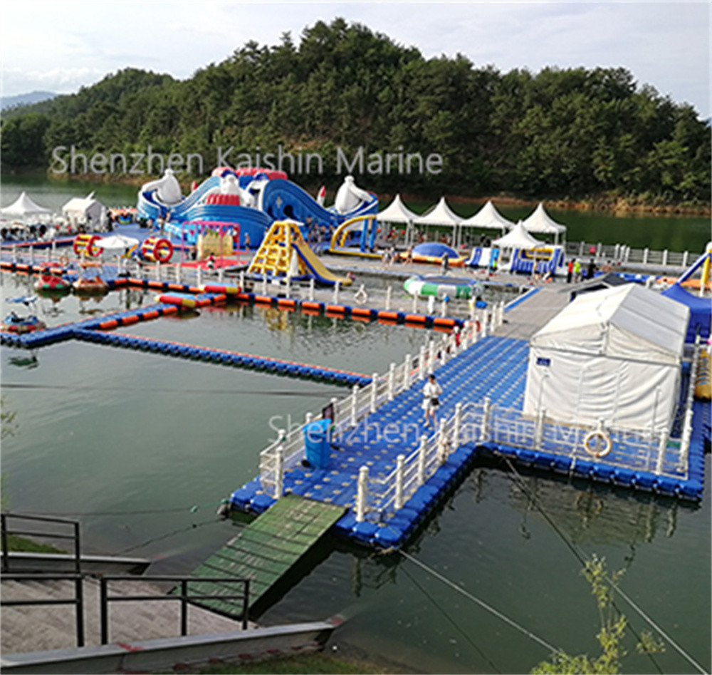 Easy Installation Portable Floating Platform Plastic Floating Pontoon Marina Yacht Floating Docks