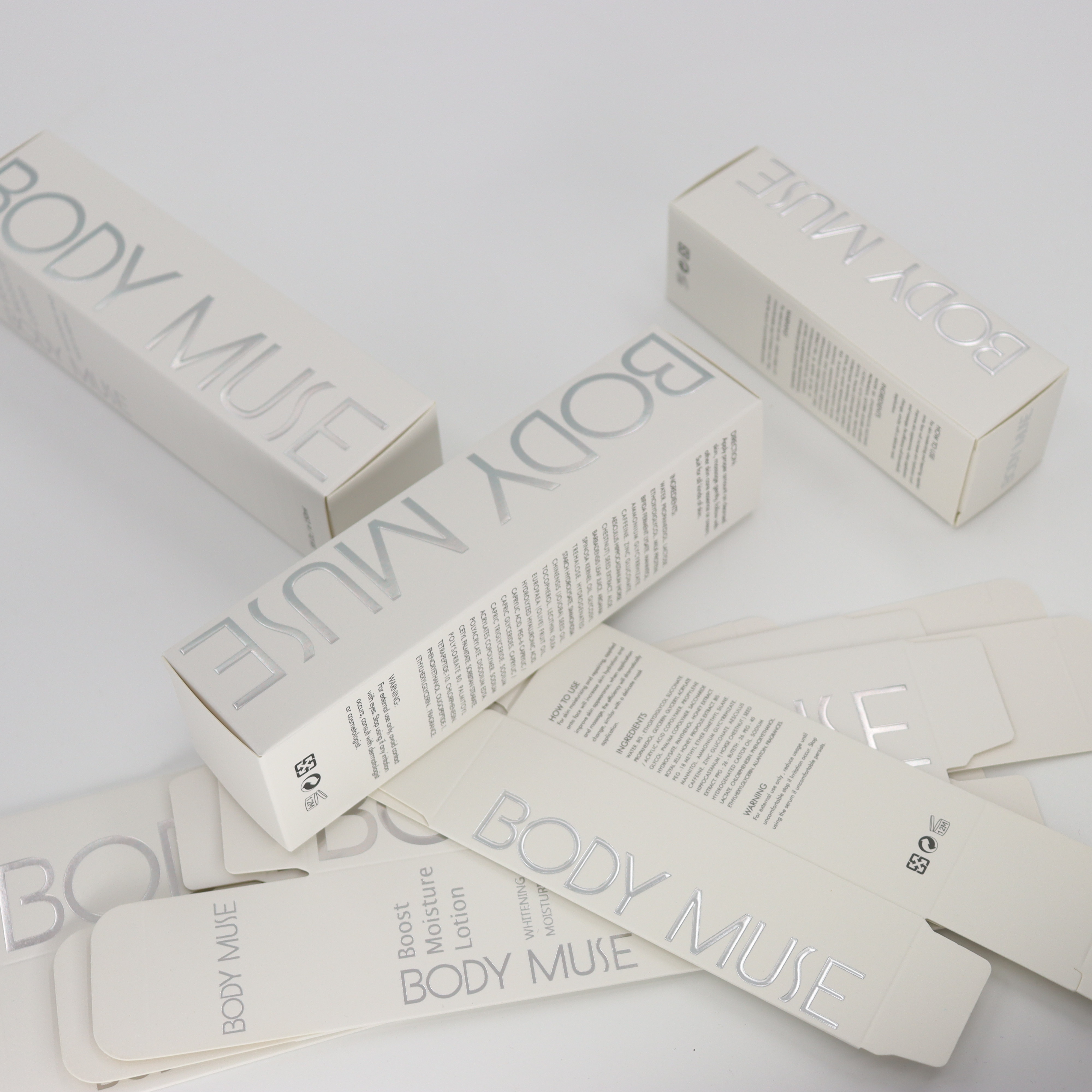 Wholesale Simple Customized Cosmetics Packaging Boxes Essential Oil Packaging Box Skincare Card Box With Silver Stamping Logo