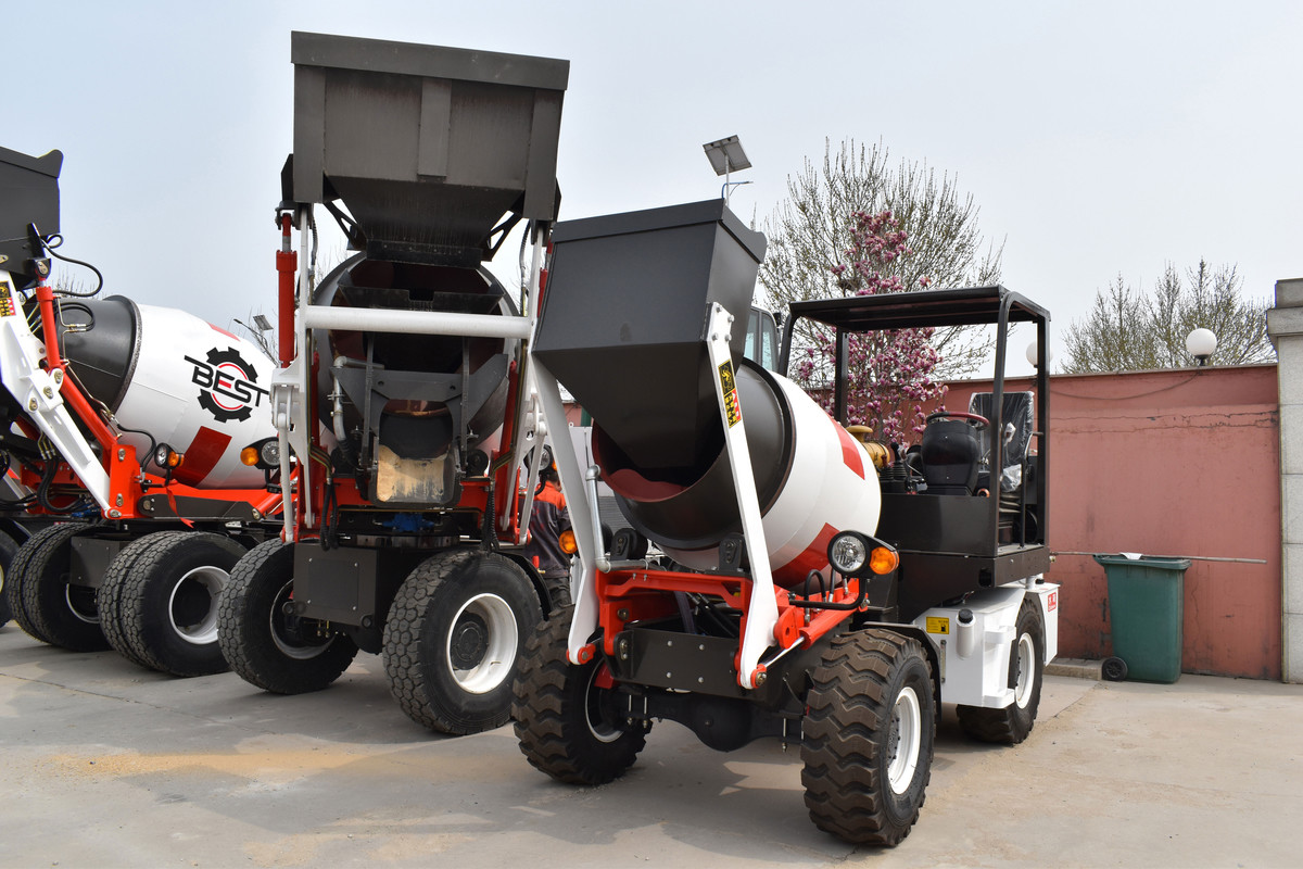 Multi Purpose 78kw 1.5 CBM Small Concrete Boom Pump Truck