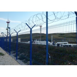 China 55x200mm 3d Curved Welded 4.0mm Triangle Fence Panel on sale