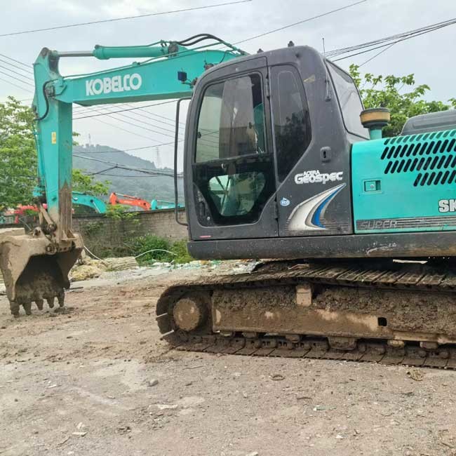Little Used Excavator Kobelco SK130 Crawler Excavator 0.52m3 Bucket Capacity