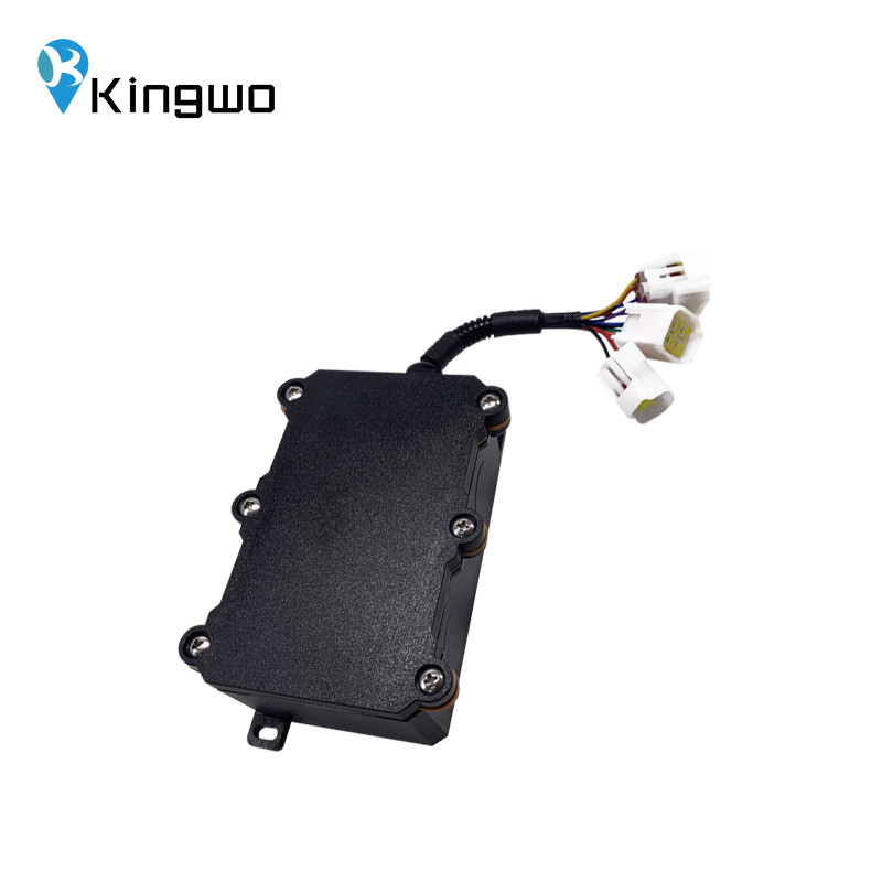 Built In Antenna Remote Control Gps Tracker IP68 waterproof tracking device