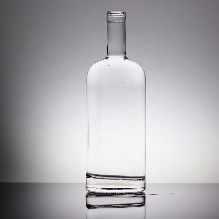 Clear or Customized Bottle Color Personalized Vodka Glass Bottle for Bulk Orders