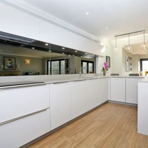 Blum Modular Base PVC Kitchen Cabinet Moisture Proof Customized