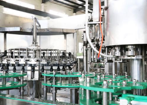 Automatic PET Bottle Carbonated Drink Filling Machine 200-2000ML Soft Drink
