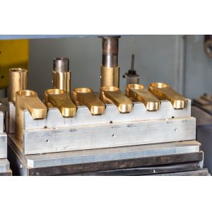 Copper Surface Industrial Robotic Polishing Machine Ncstudio Control