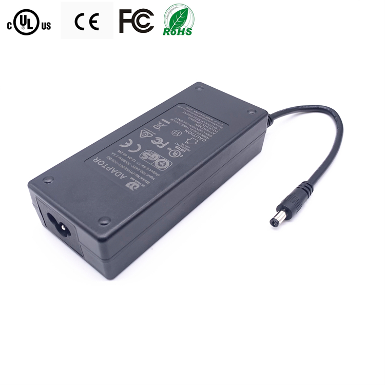 AC DC Universal Laptop Adapter , 12V 60W 5A Laptop Power Adapter