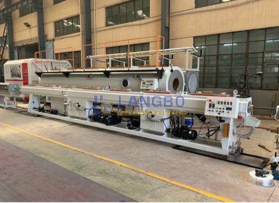 Natural Gas Pe Pipe Production Line , Single Screw Extruder Hdpe Pipe Machine