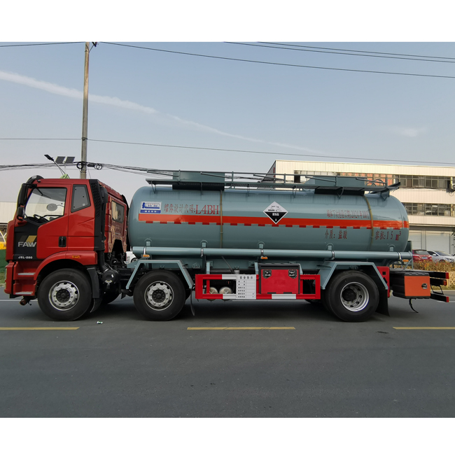 FAW 6x2 15CBM Chemical Water Bowser Truck Fuel Tank Truck Manual Transmission Type