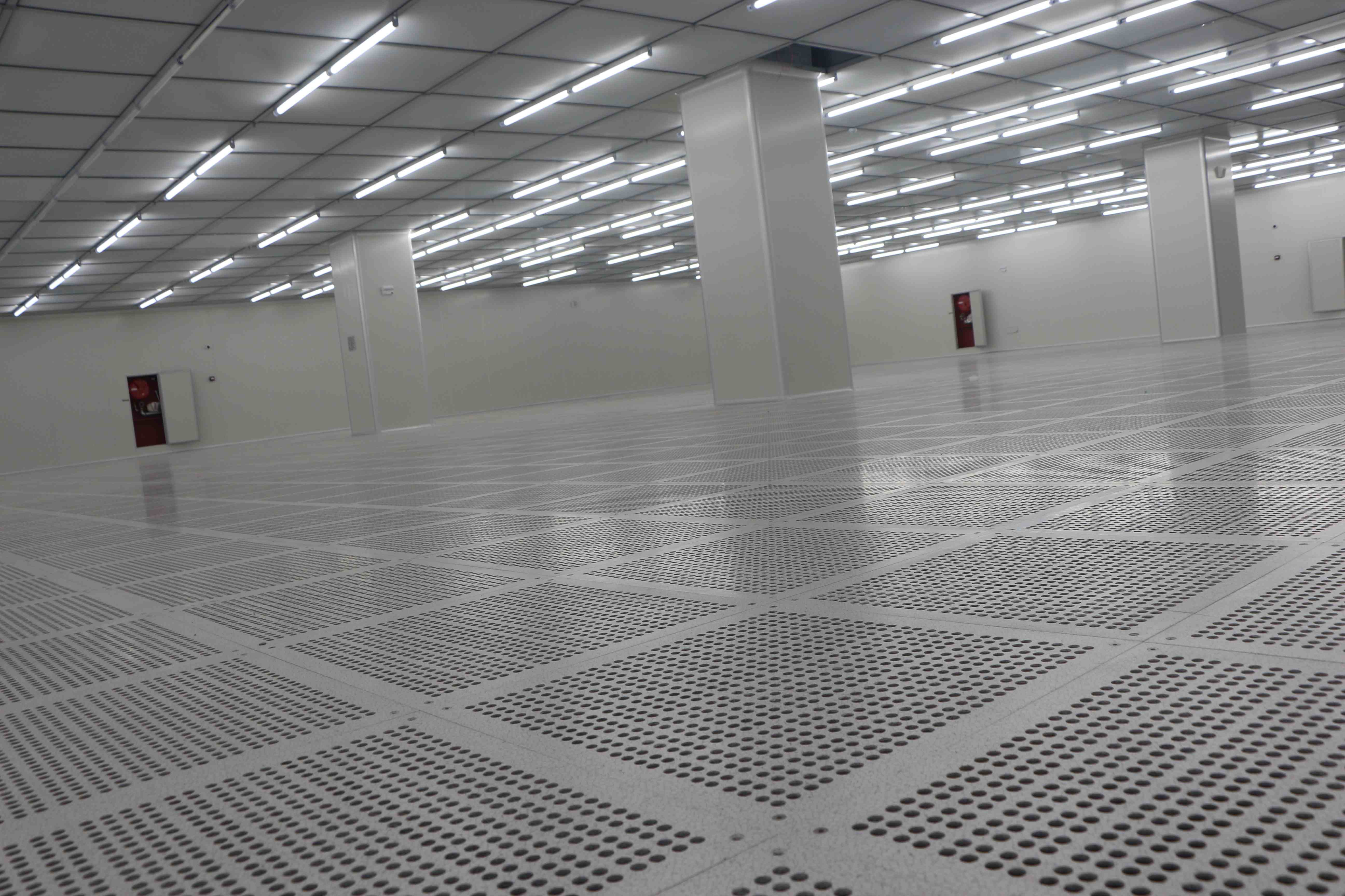 Modular ISO Clean Room , Dust Free H13 H14 Prefabricated Clean Room For Lab