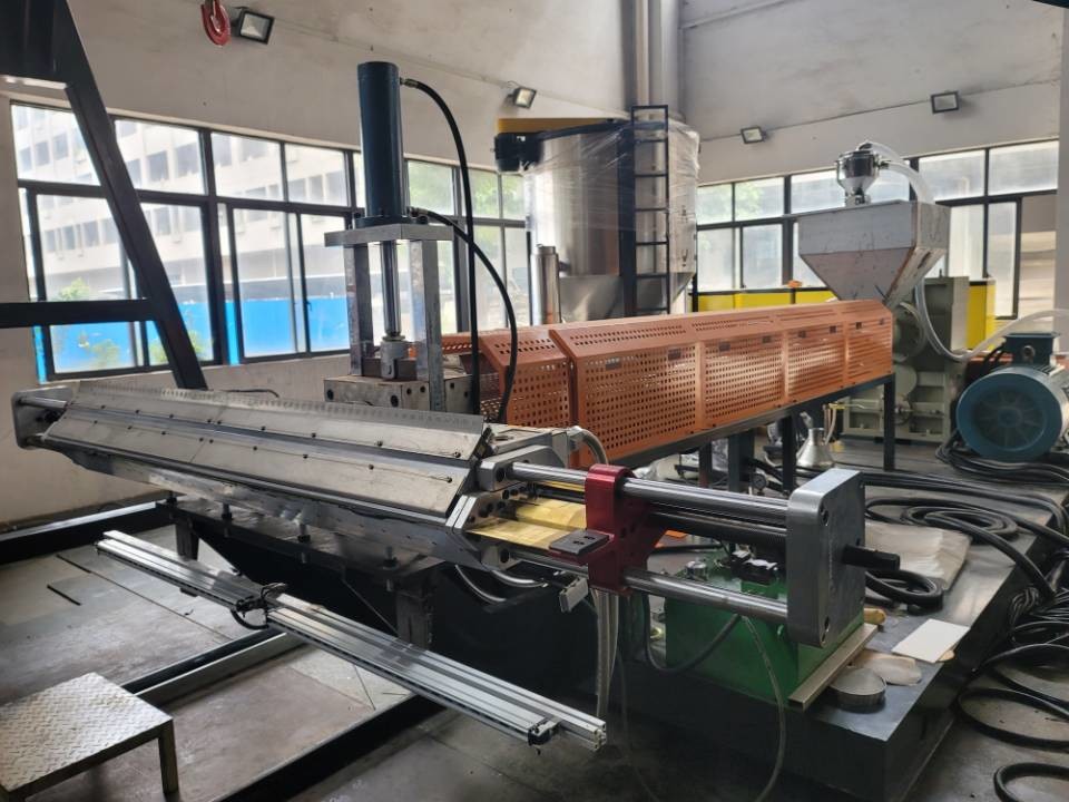 Floor Door Mat Artificial Grass Back PVC TPR TPE Carpet Coating Backing Making Machine