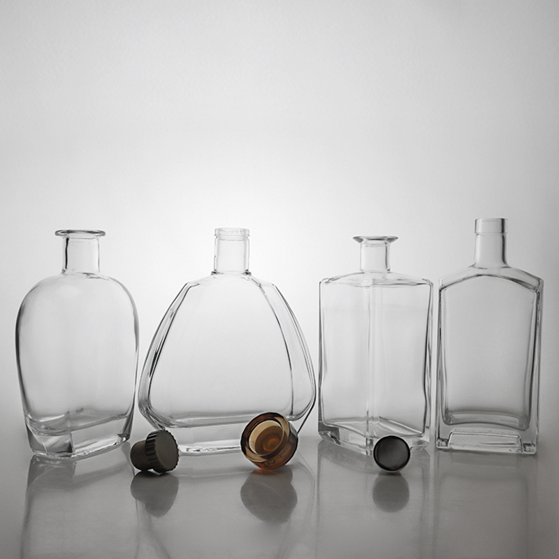 Customized Shape Acceptable Glass Liquor Bottle for Brandy Tequila Customized Logo Acceptable