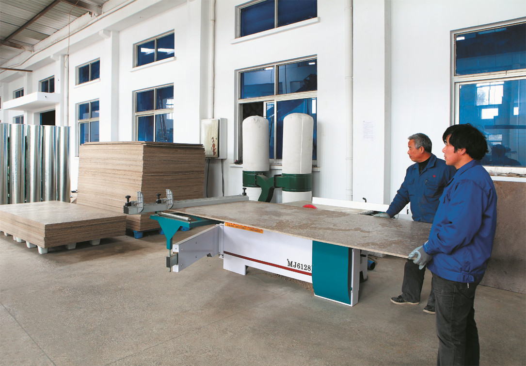 Formaldehyde - Free Thick Fiberboard Good Flame Retardance For Furniture / Floor