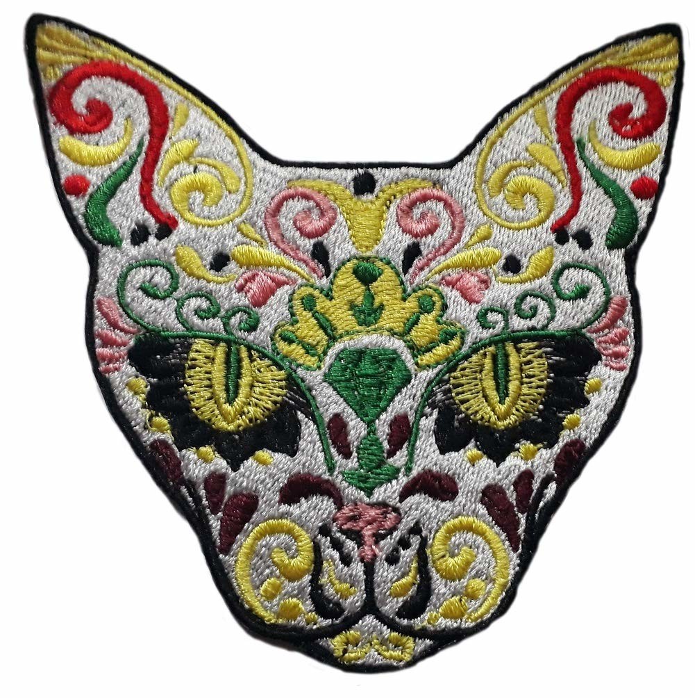 Fashion Design Embroidered Cloth Badges Leaf Flower For Clothing