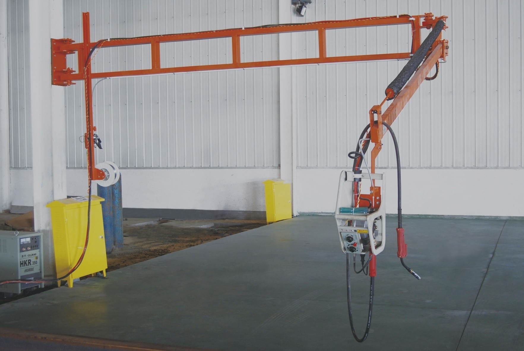 Customizable 4 Post Parking Hoist 2500kgs Hydraulic Car Parking System