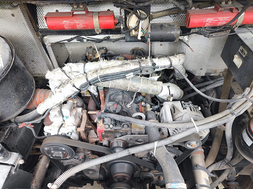 Yutong 41 Seats Used School Buses Diesel Fuel Produced In August 2014