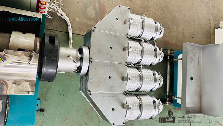 HSJZ-65/132 4 Cavity PVC Electric Conduit Pipe Making Machine 100-200kg/H