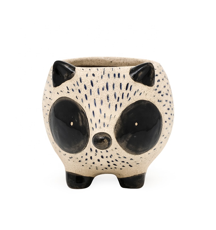Wholesale hot sale lovely instagram 3D unique hedgehog flower succulent pot in pottery clay ceramic